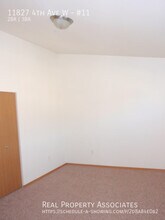 11827 4th Ave W, Unit #11 in Everett, WA - Building Photo - Building Photo
