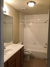 21443 W Wallis Dr in Porter, TX - Building Photo - Building Photo