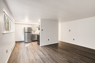 1326 Corona in Denver, CO - Building Photo - Building Photo