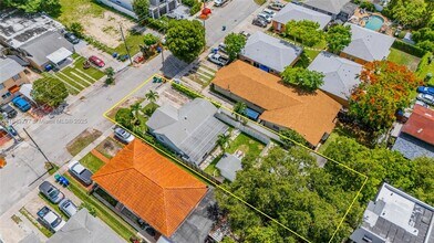 2946 SW 26th St in Miami, FL - Building Photo - Building Photo