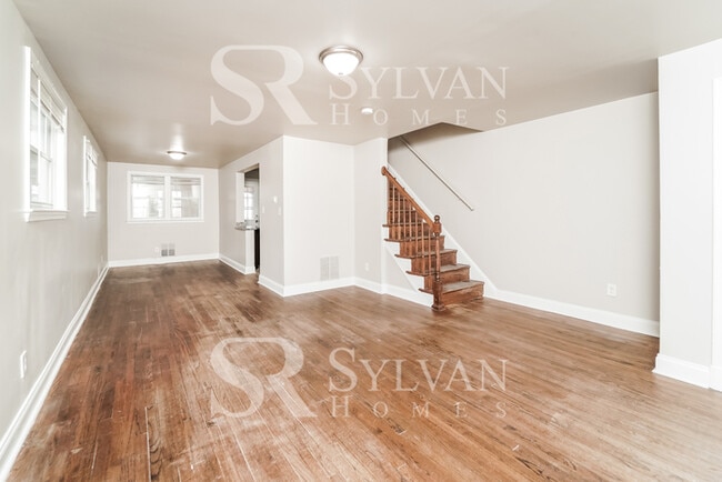 1425 Dartmouth Ave in Parkville, MD - Building Photo - Building Photo