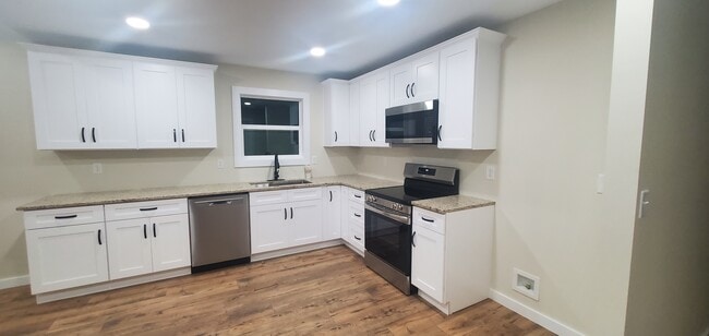 283 Hidden River Ave in Sparta, TN - Building Photo - Building Photo