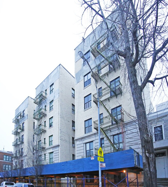 34 Jefferson Ave in Brooklyn, NY - Building Photo - Building Photo