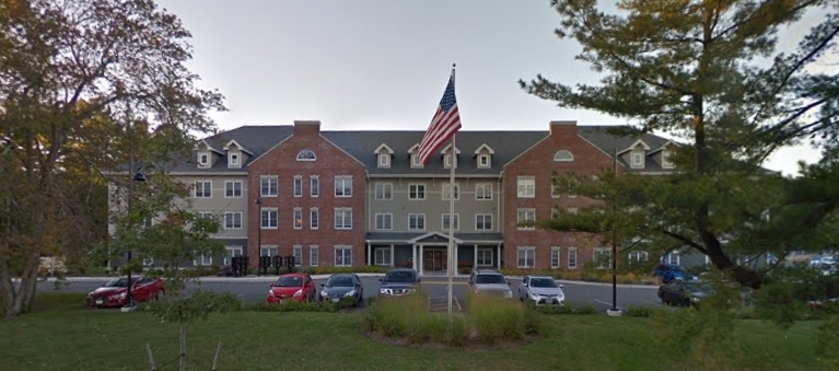 Bedford Green in Bedford, MA - Foto de edificio