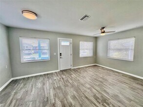 107 W Minnehaha St in Tampa, FL - Building Photo - Building Photo