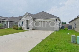 410 Mango Dr in Lafayette, LA - Building Photo - Building Photo