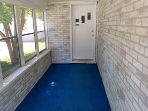 1529 N Oneida St in Appleton, WI - Building Photo - Building Photo