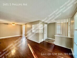1401 S Phillips Ave in Sioux Falls, SD - Building Photo - Building Photo