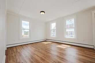 9 Granite Ave in Concord, NH - Building Photo - Building Photo