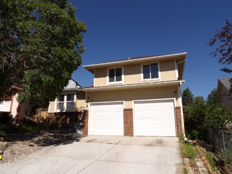 3483 Foxridge Dr in Colorado Springs, CO - Building Photo