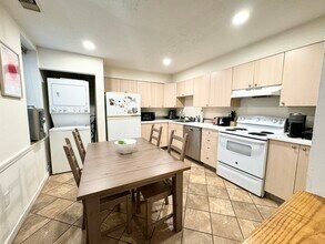 111 Gainsborough St, Unit 01 in Boston, MA - Building Photo - Building Photo