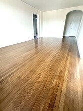 12 Oak Ave, Unit 1 in Tuckahoe, NY - Building Photo - Building Photo