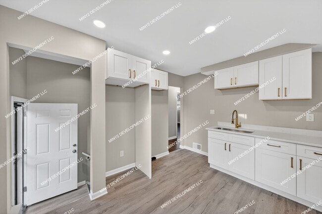 21422 Pembroke Ave in Detroit, MI - Building Photo - Building Photo