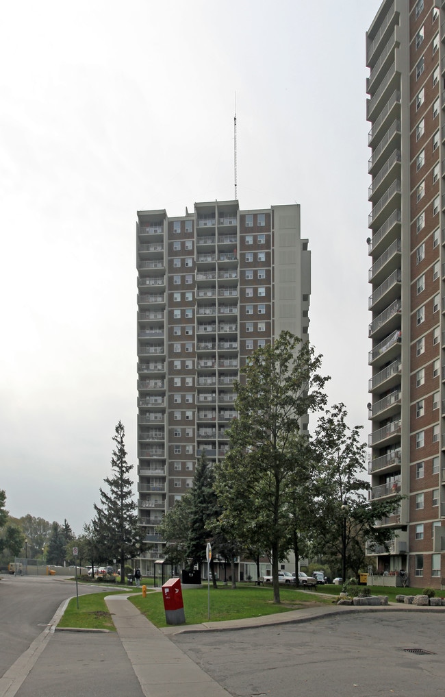 Highland Towers Apartments