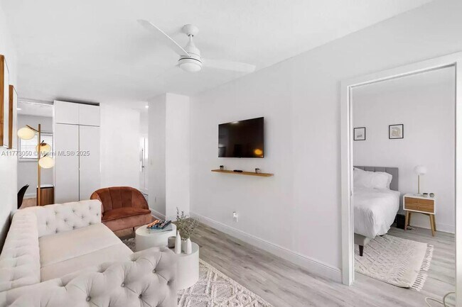 property at 7315 Carlyle Ave