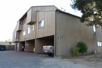 Terrace View Apartments in Salinas, CA - Foto de edificio - Building Photo