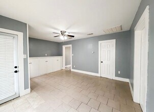 2323 Spain St in Baton Rouge, LA - Building Photo - Building Photo