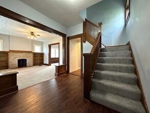 309 Buckingham St in Newark, OH - Foto de edificio - Building Photo