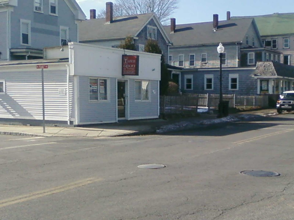 222-224 Center St in Middleboro, MA - Building Photo