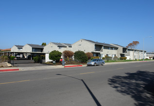 The Palms in Lompoc, CA - Foto de edificio - Building Photo