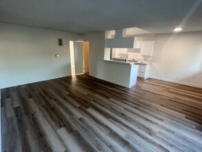 7511 Norton Ave in West Hollywood, CA - Building Photo - Building Photo