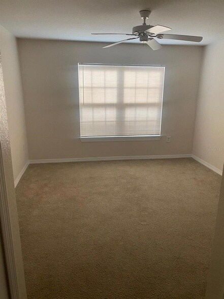 5479 Vineland Rd, Unit 9214 in Orlando, FL - Building Photo - Building Photo