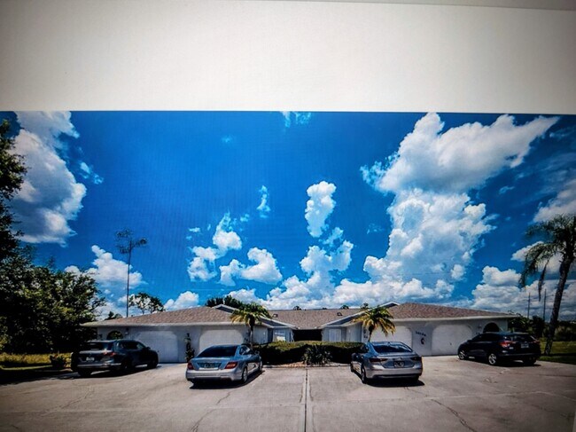 26186 Northern Cross Rd in Punta Gorda, FL - Building Photo - Building Photo