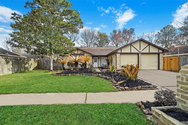 22810 Dairy Gate Dr in Spring, TX - Building Photo - Building Photo