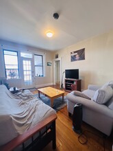 322 Summit Ave, Unit 3 in Boston, MA - Building Photo - Building Photo