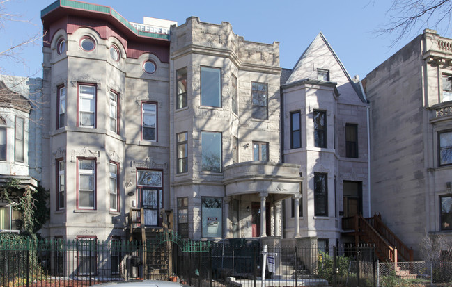 3549 S King Dr in Chicago, IL - Building Photo - Building Photo