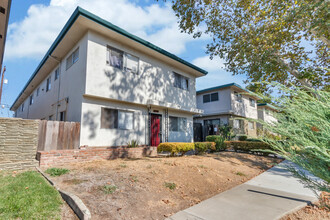 2247 2nd Ave in Sacramento, CA - Building Photo - Building Photo