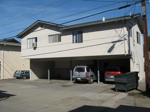 882 Gallatin Dr in Santa Clara, CA - Building Photo - Building Photo