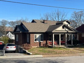2124 Ashwood Ave in Nashville, TN - Building Photo