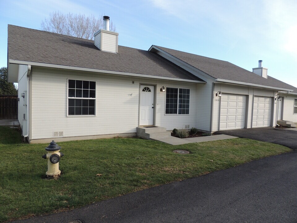 1301 W King St in Yakima, WA - Building Photo