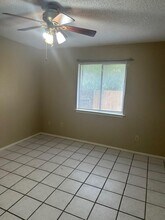 2601 Reeves Cir in Austin, TX - Building Photo - Building Photo