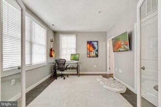 927 S Conkling St in Baltimore, MD - Building Photo - Building Photo