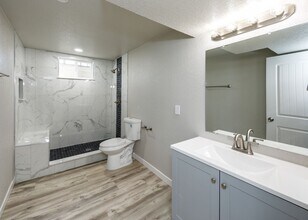 1219 Quivira Dr in Colorado Springs, CO - Building Photo - Building Photo