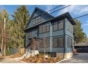 13 Longfellow Rd in Cambridge, MA - Building Photo - Building Photo