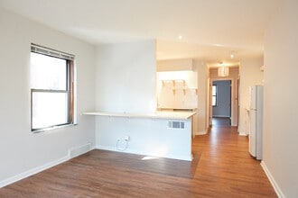 909 Concordia Ln in Clayton, MO - Building Photo - Building Photo