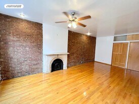 650 10th Ave in New York, NY - Building Photo