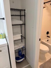 9360 Lime Bay Blvd, Unit 314 in Tamarac, FL - Foto de edificio - Building Photo