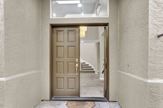 5744 Caminito Empresa in San Diego, CA - Building Photo - Building Photo