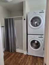 100 Lavista Dr in Polson, MT - Foto de edificio - Building Photo