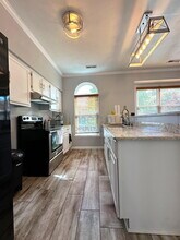 400 Greenview Dr in Virginia Beach, VA - Building Photo - Building Photo