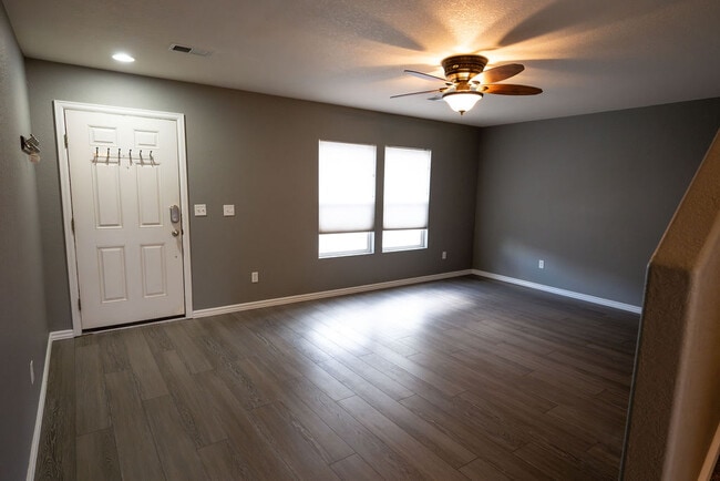 350 Plowman Ct in Fort Collins, CO - Foto de edificio - Building Photo