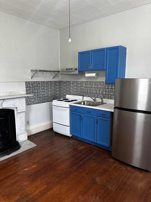 244 Lafayette St in Salem, MA - Building Photo - Building Photo