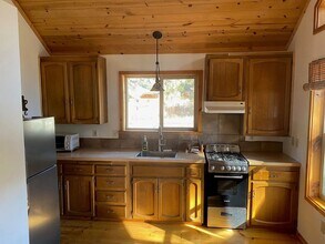 2228 St Anton Dr in Pine Mountain Club, CA - Building Photo - Building Photo