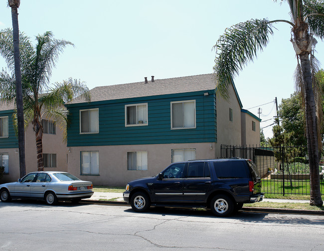 1318 Garnsey St in Santa Ana, CA - Building Photo - Building Photo