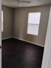 2303 Bridge St in Gatesville, TX - Building Photo - Building Photo