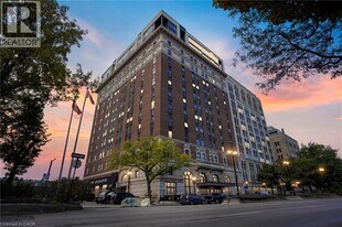 112 King St E in Hamilton, ON - Building Photo